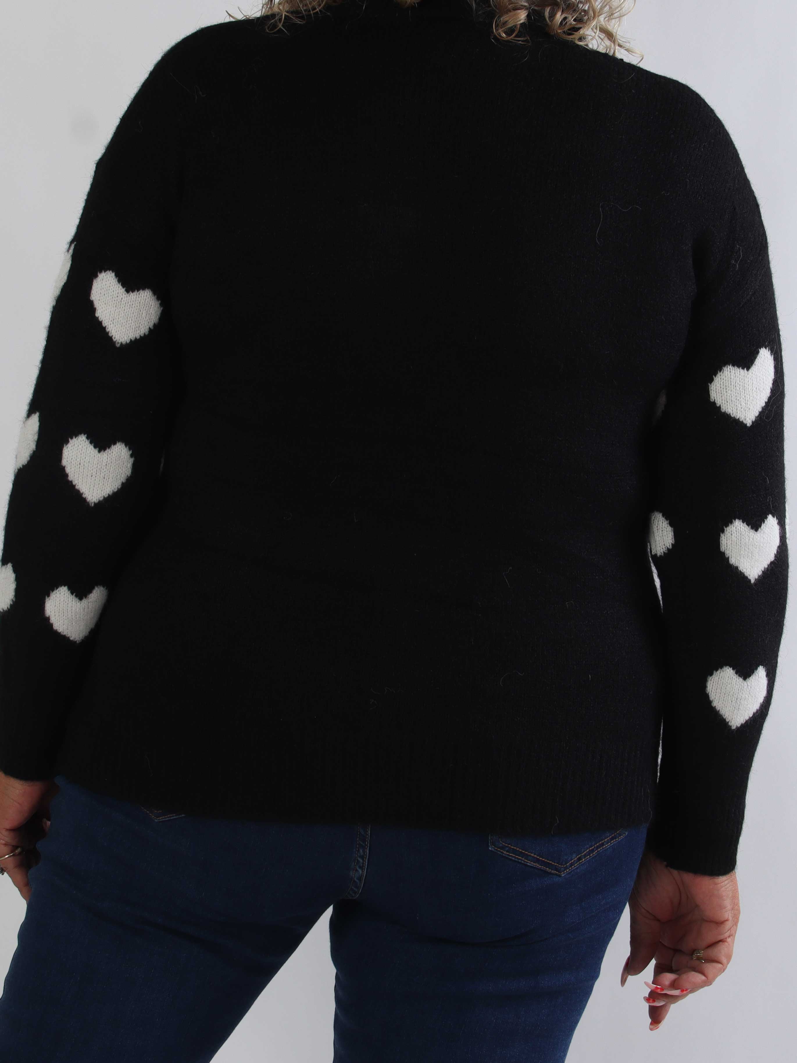 Arabella - Plus size strikbluse med fine hjerter og en lille V-udskæring med krave